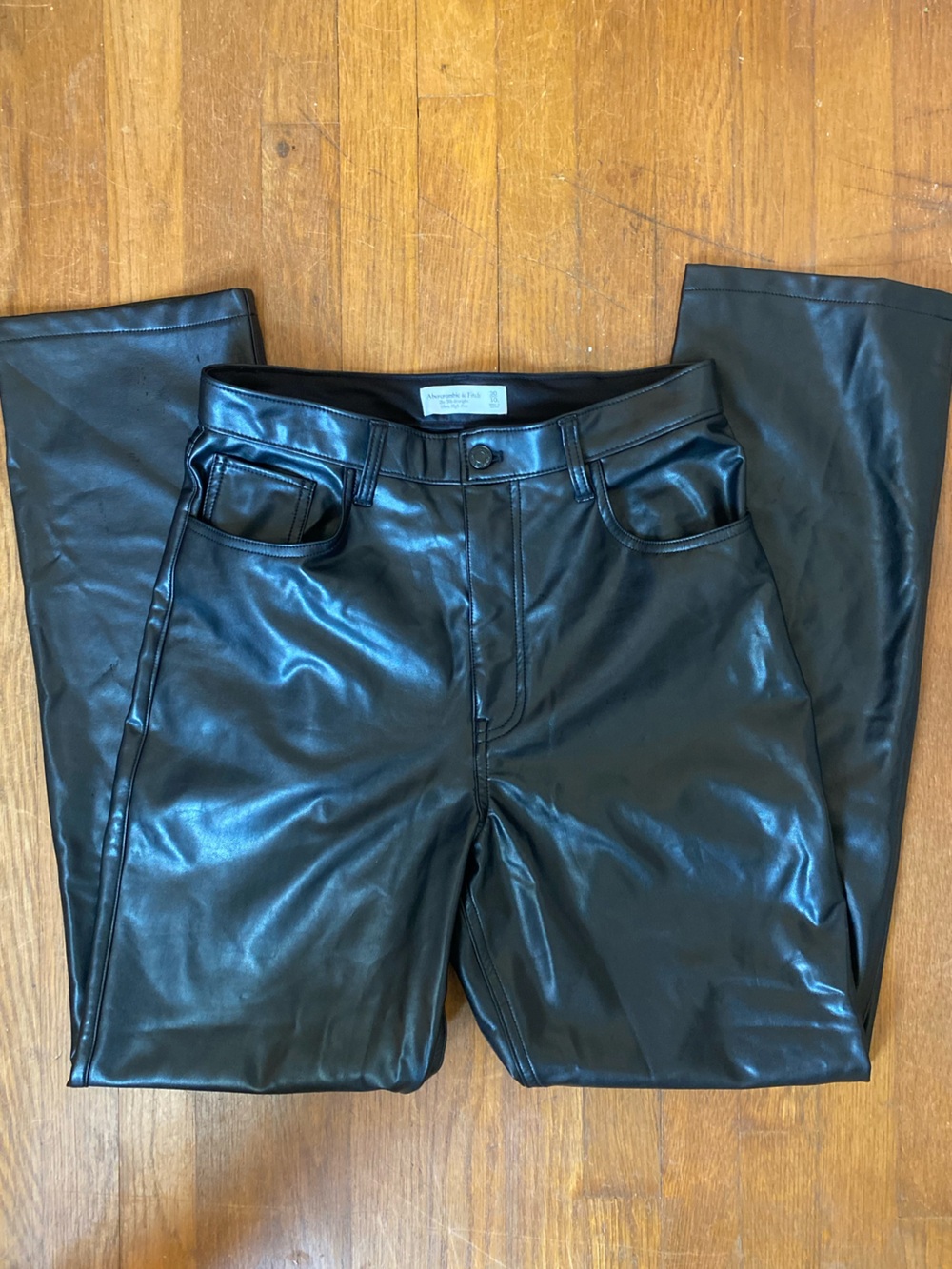 Abercrombie & Fitch The 90s Straight Ultra High Rise Pants in Faux Leather